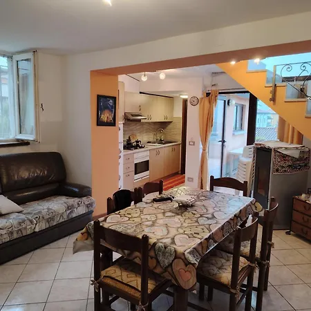 Piano B Apartment